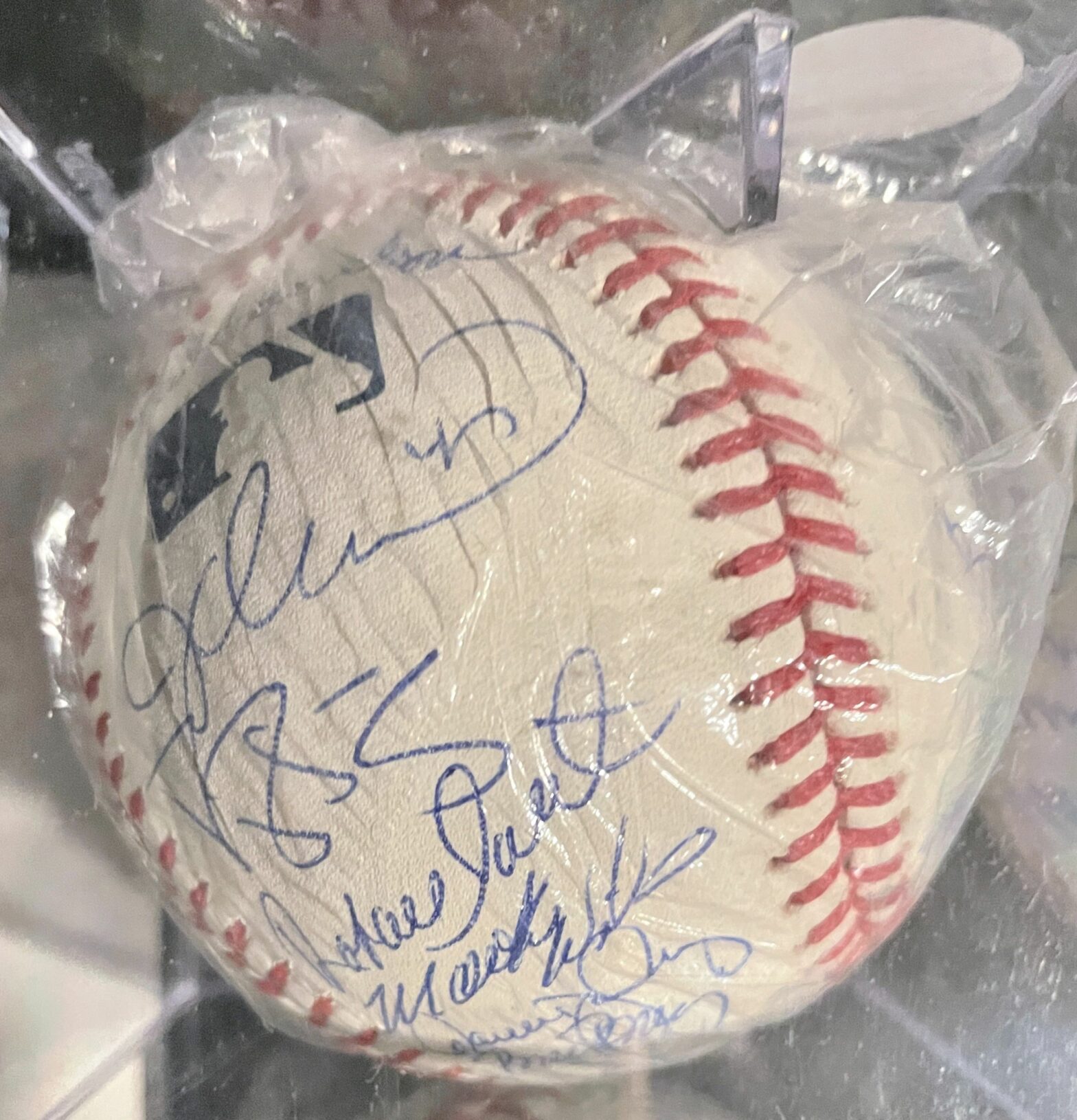 1986 World Series Champions New York Mets Team Signed Baseball (JSA LOA)